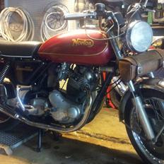 Norton 850