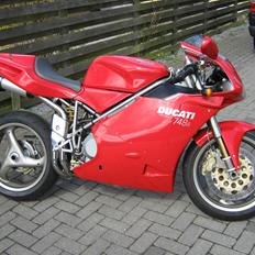 Ducati 748 S