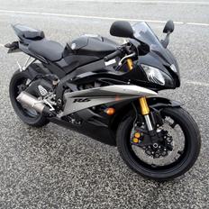 Yamaha r6