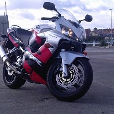 Honda CBR 600 F4i