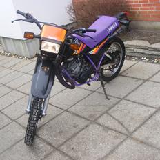 Yamaha DT-175