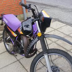 Yamaha DT-175