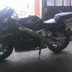 Honda CBR 900RR FIREBLADE