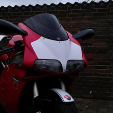 Ducati 748s