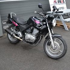 Honda CB 500