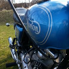 Norton Commando 850