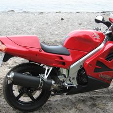 Honda VFR 750F