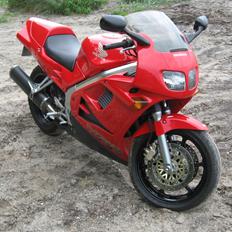 Honda VFR 750F