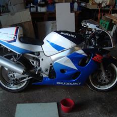 Suzuki GSX-R 600 SRAD