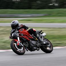 Ducati 696 Monster