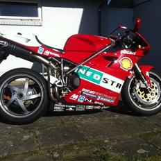 Ducati 996