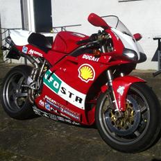 Ducati 996