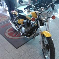 Yamaha virago 250