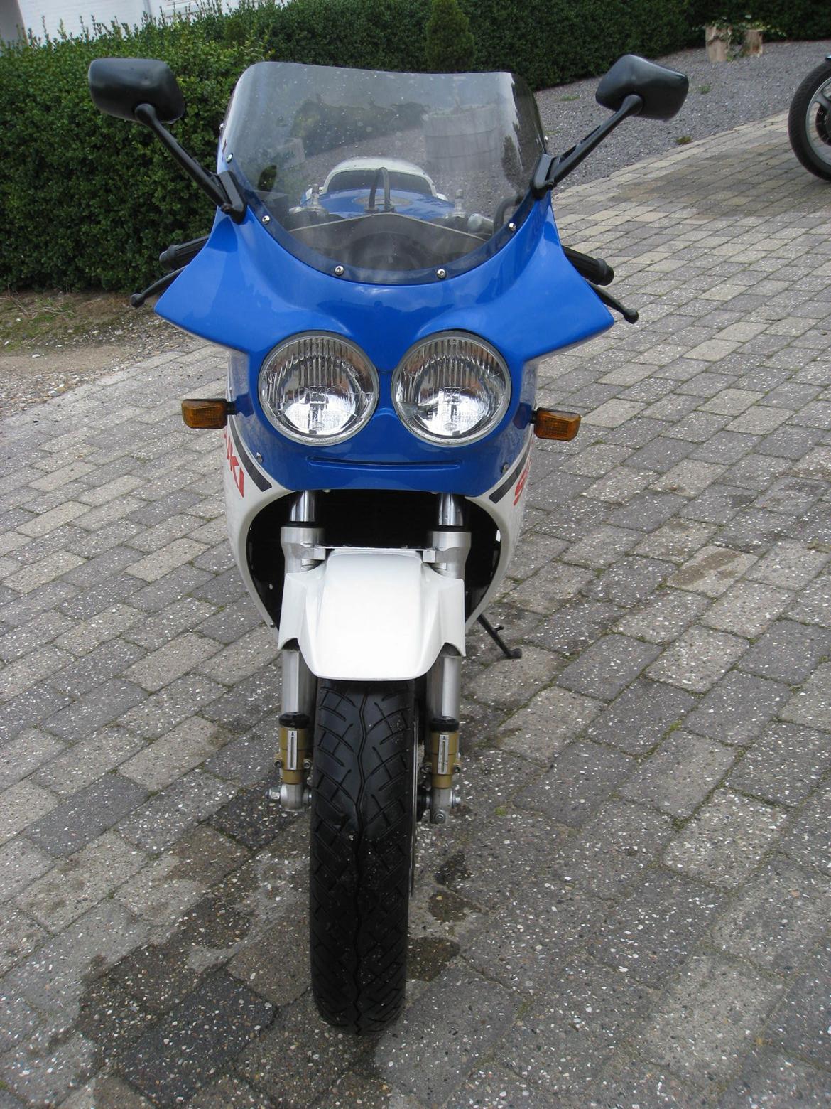 Suzuki RG500 billede 14