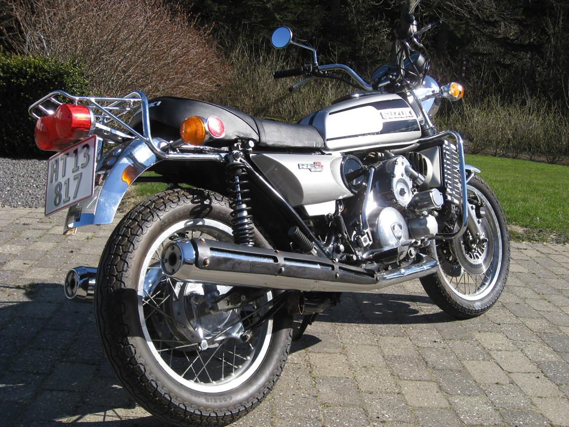 Suzuki RE5 billede 5