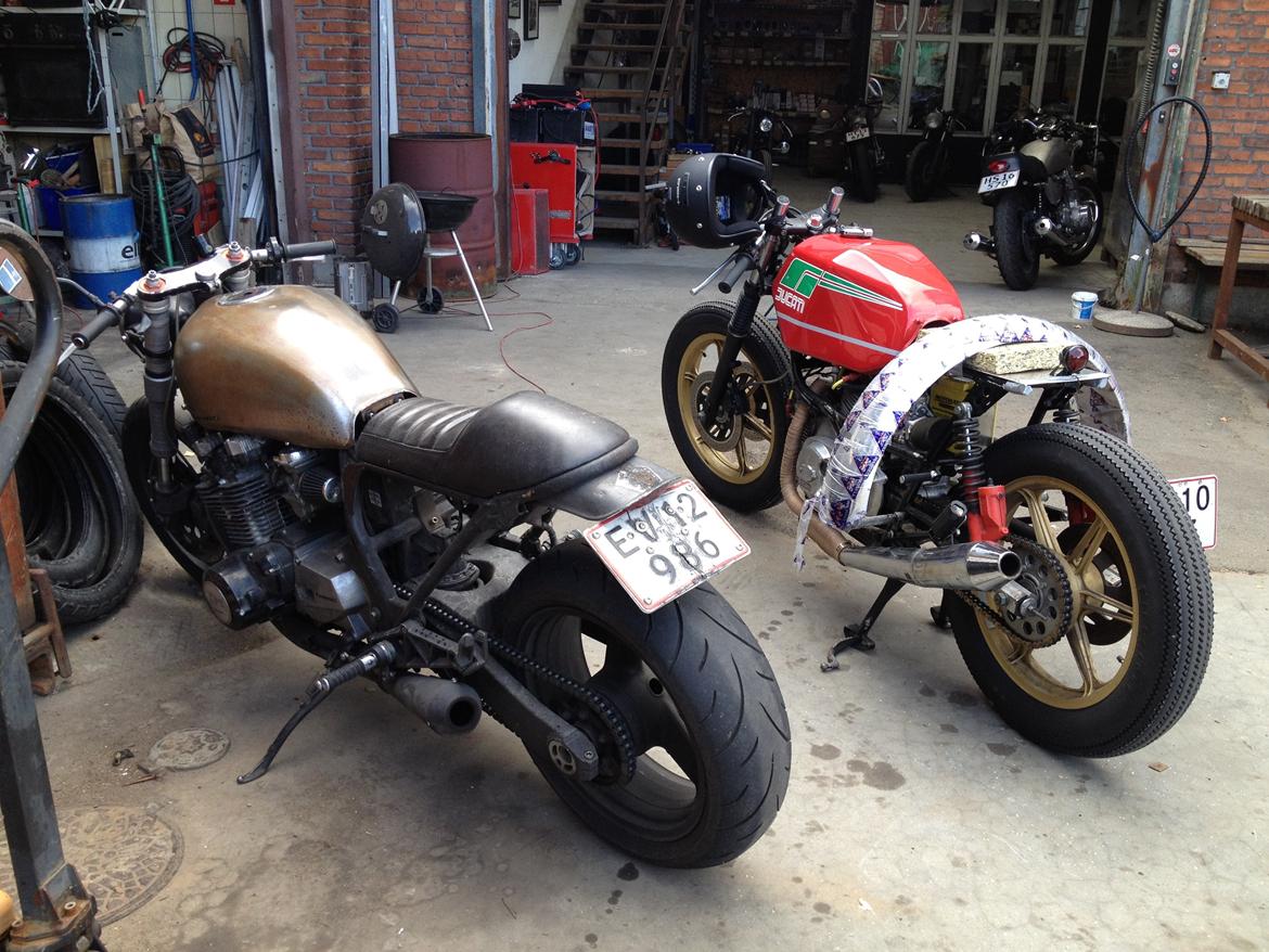 Ducati 650 SL Pantah Cafe Racer - Aflevering hos Wrenchmonkees. billede 12