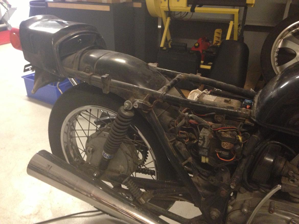 Suzuki GS 550 Cafe Racer 2 billede 10