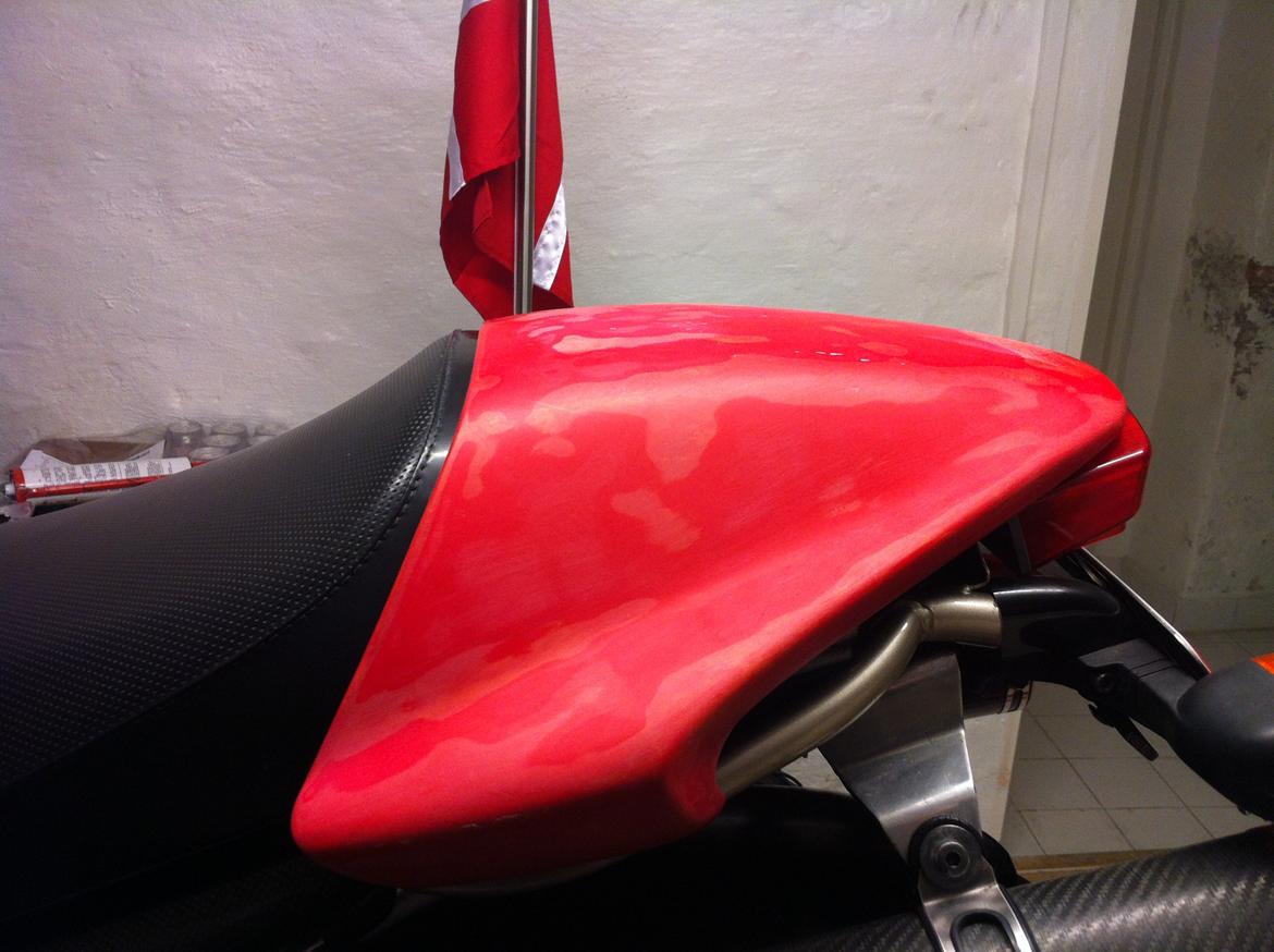 Ducati Monster - Efter nedslibning. Så skal den til lakering,. billede 18