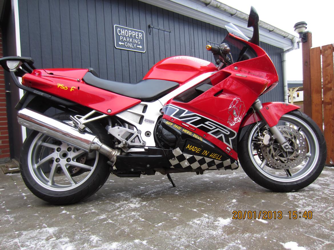 Honda VFR 750 F RC36-1 billede 20