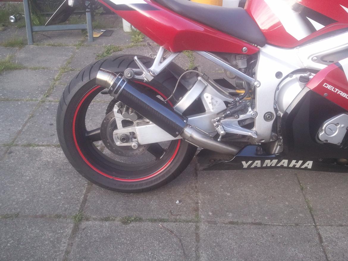 Yamaha YZF R6 billede 9