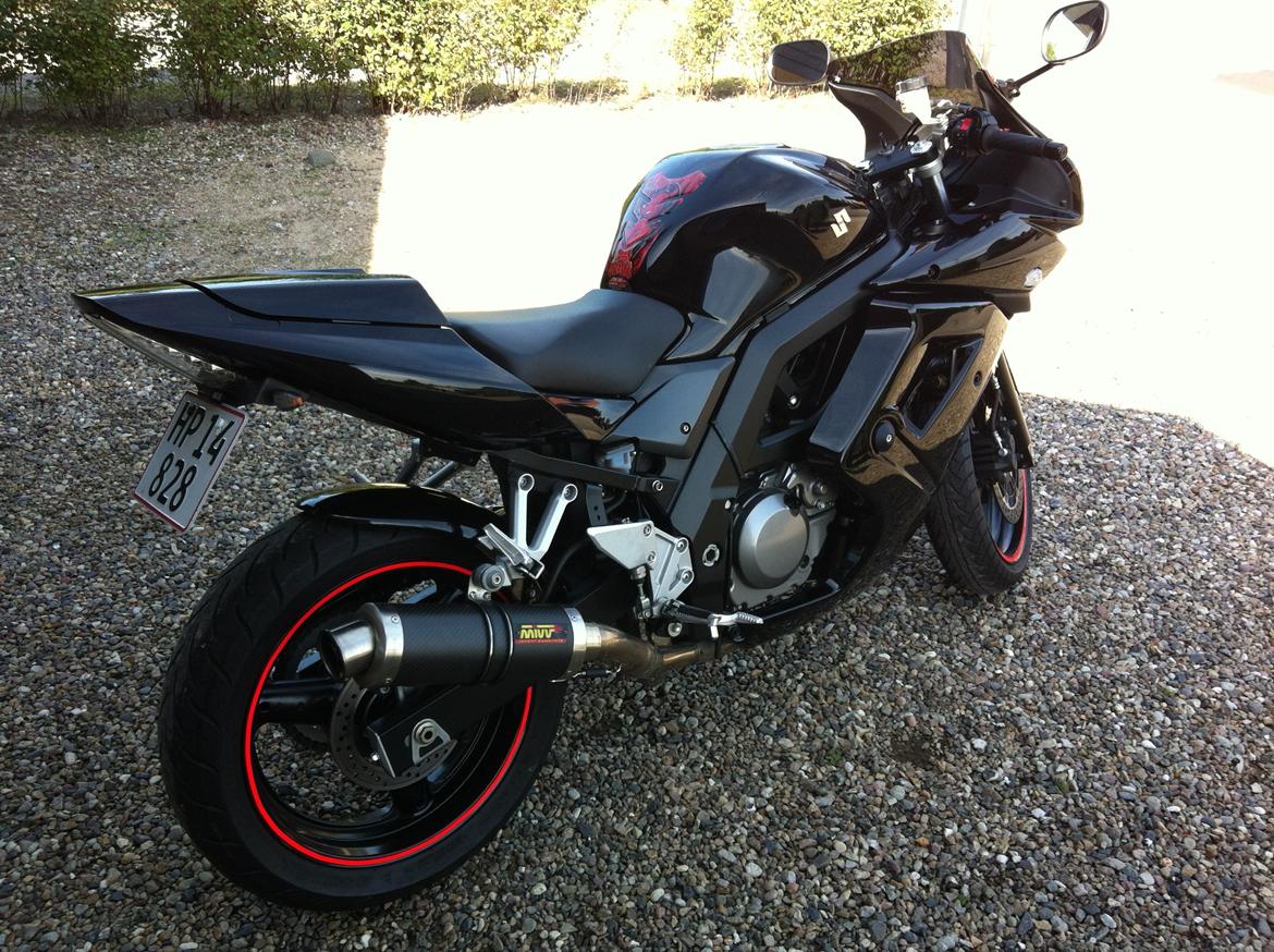 Suzuki SV 650 S (Solgt) billede 5