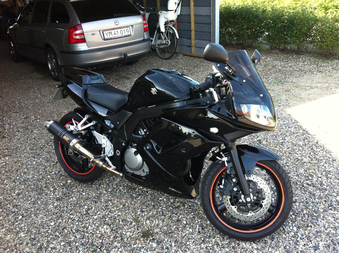 Suzuki SV 650 S (Solgt) billede 6
