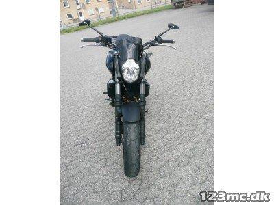 Yamaha MT 03 billede 5