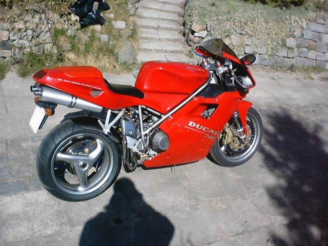 Ducati 748 S - 2003, lige efter der var betalt afgift på den ;-) billede 15