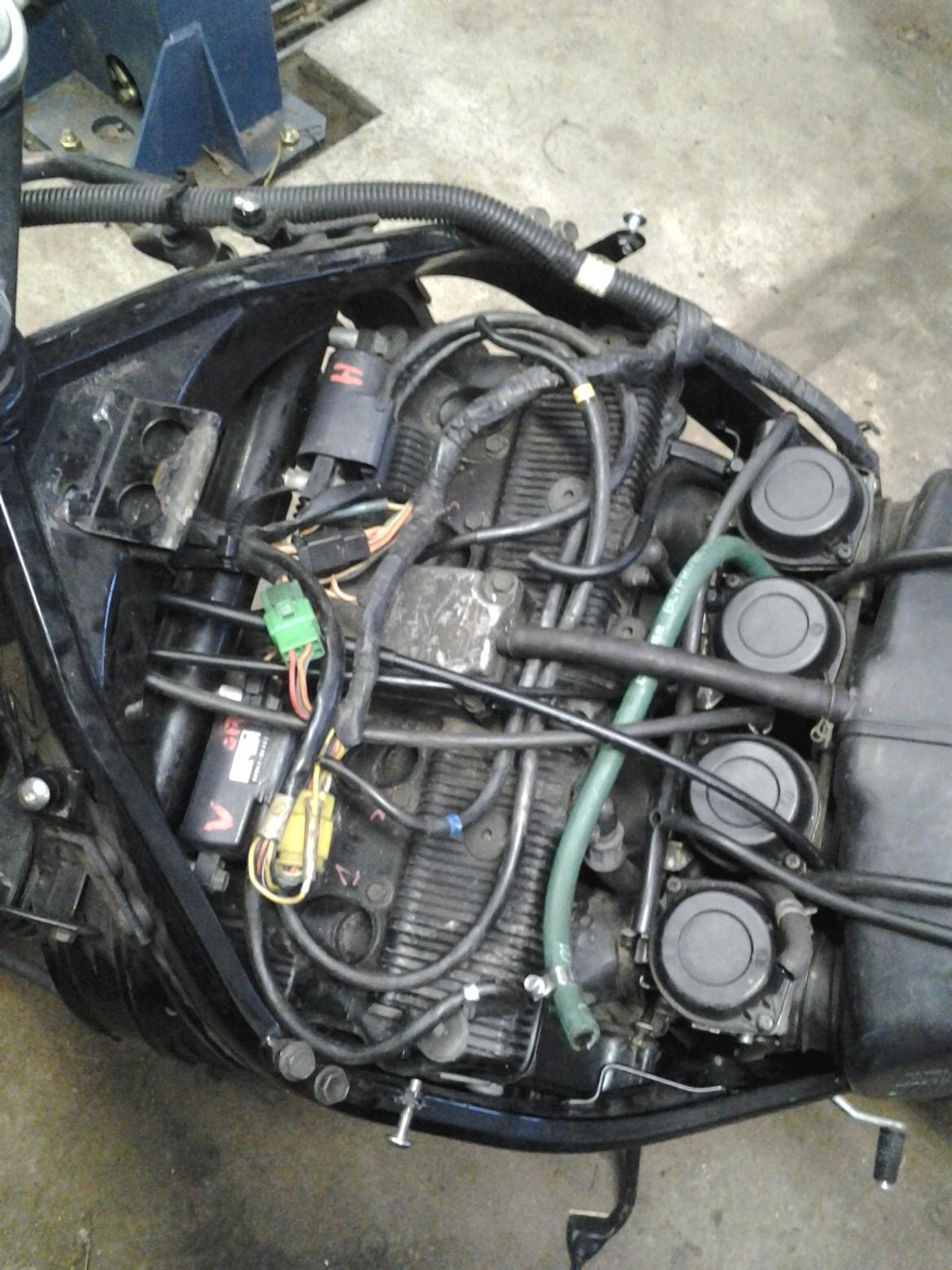 Suzuki GSX600F "SOLGT" billede 10