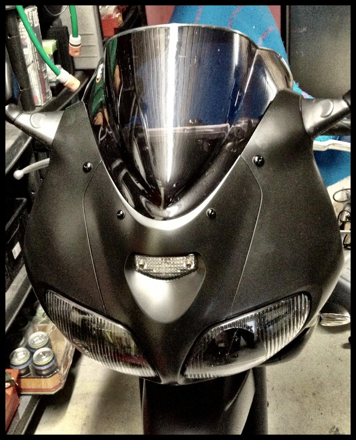 Suzuki SV 650S SOLGT - Ved at blive samlet igen :)
 billede 2