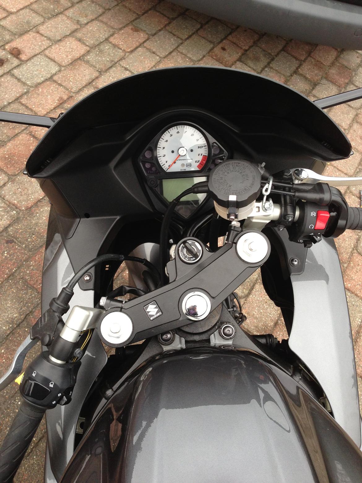 Suzuki sv 650 sa billede 4