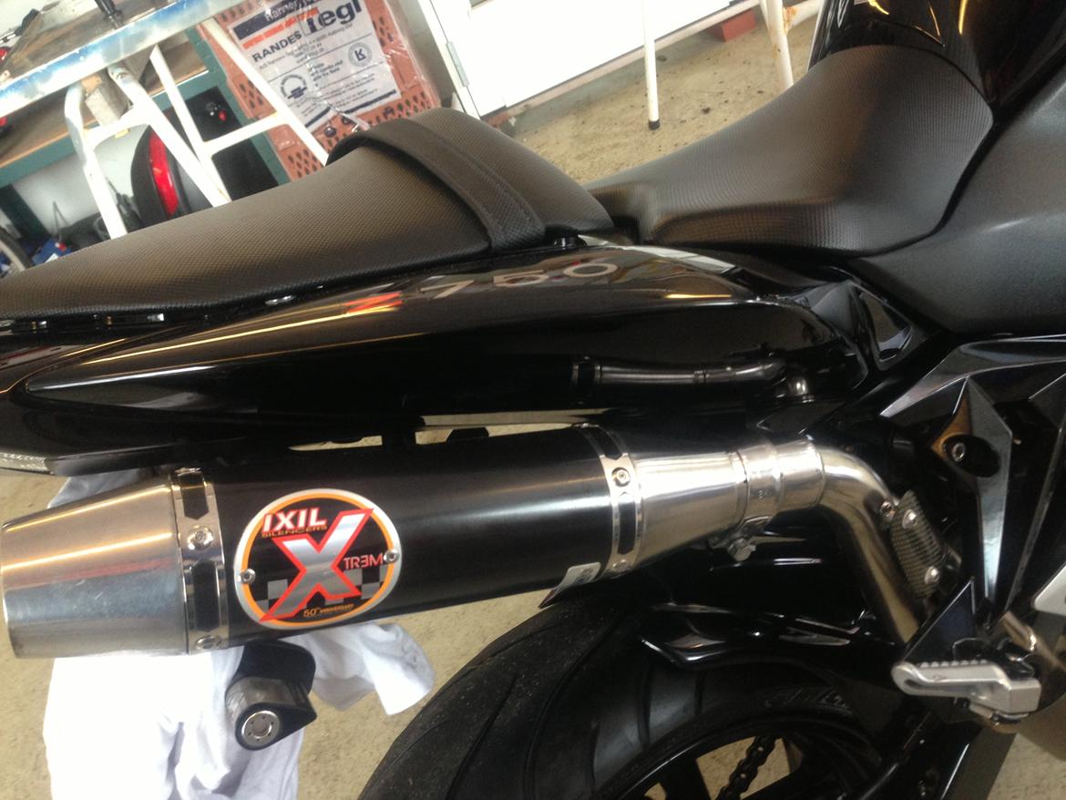 Kawasaki z750 abs solgt - her laves sød musik billede 12