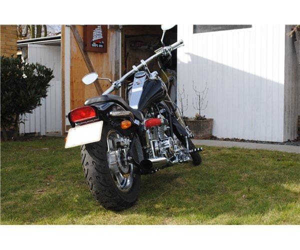 Regal Raptor Spyder 300 billede 1