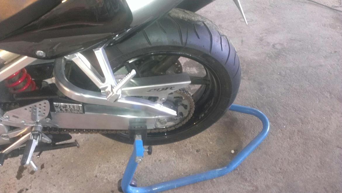 Honda CBR 900RR FIREBLADE billede 5