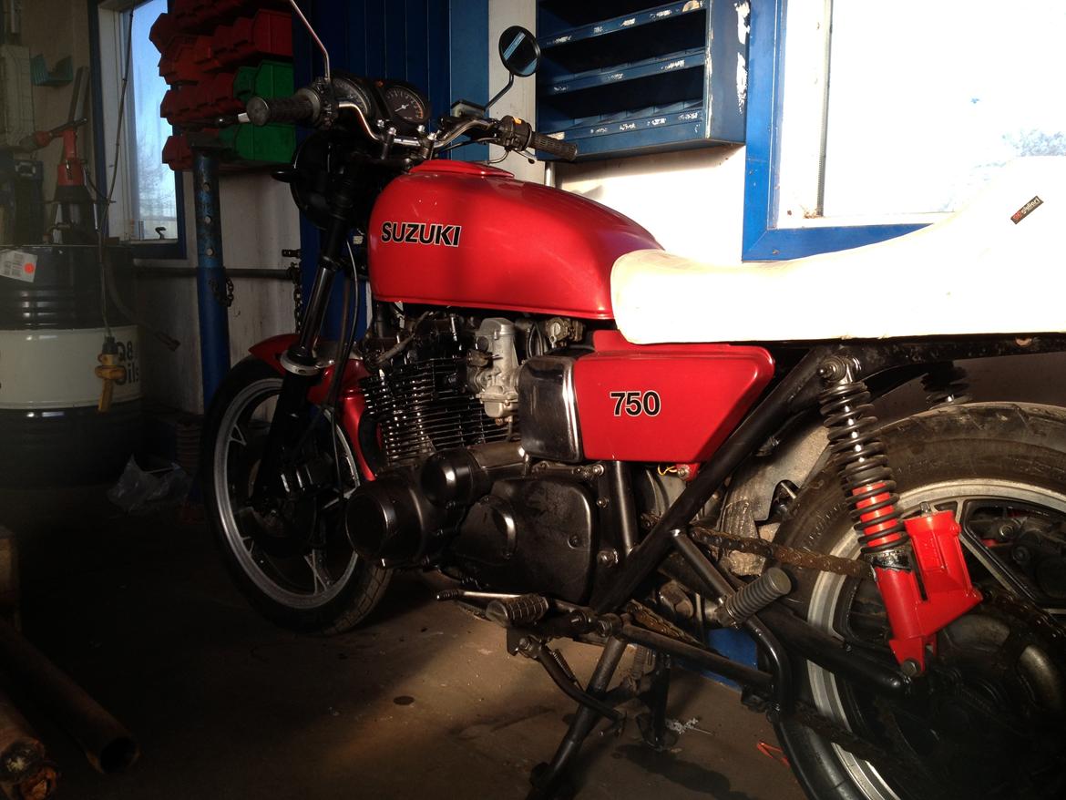 Suzuki GS 750 billede 3