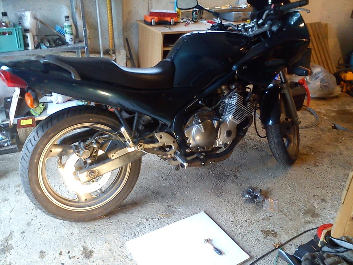 Yamaha XJ 600 S Diversion (Yamissen) - I gang med klargøring billede 42
