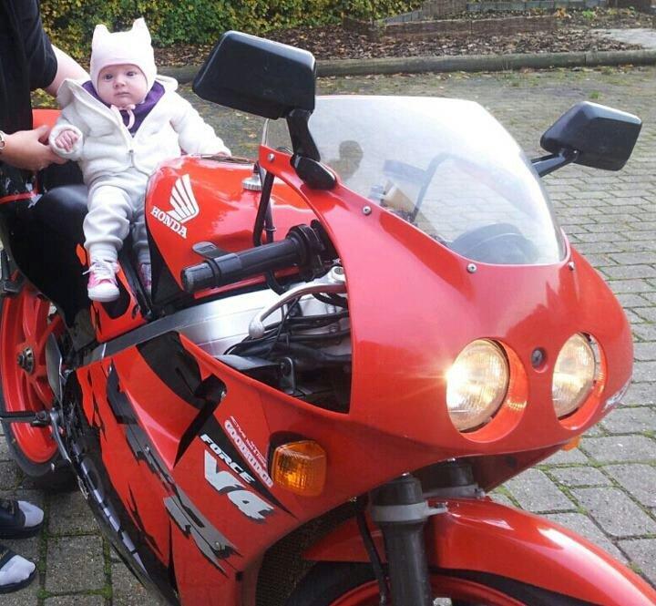 Honda vfr 400 nc30 billede 1