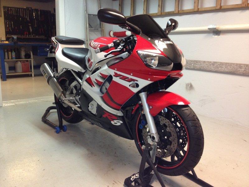 Yamaha R6 billede 5