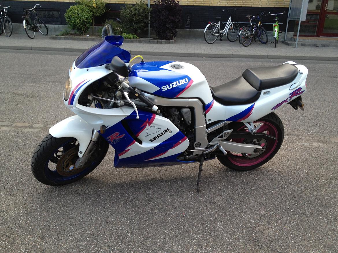 Suzuki Gsxr 750 billede 4