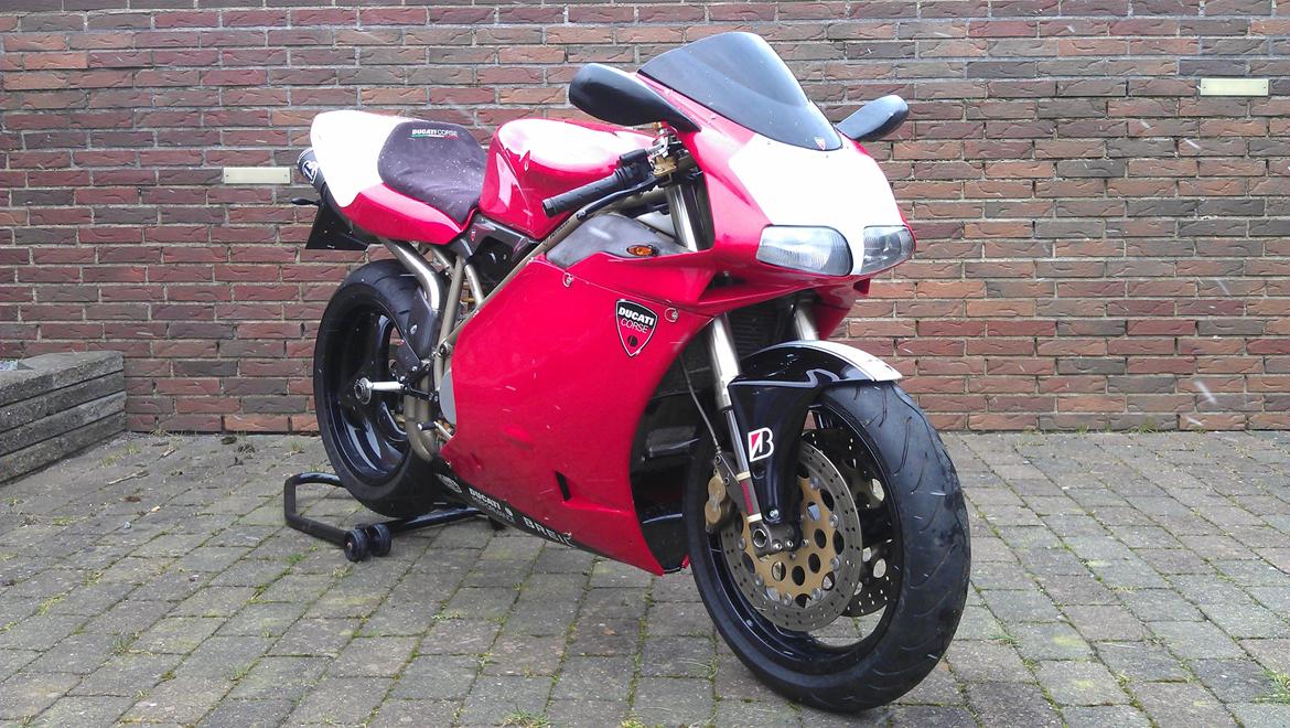Ducati 748s billede 1