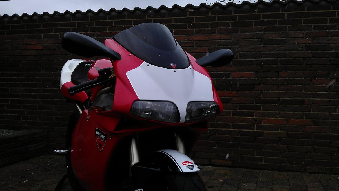 Ducati 748s billede 2