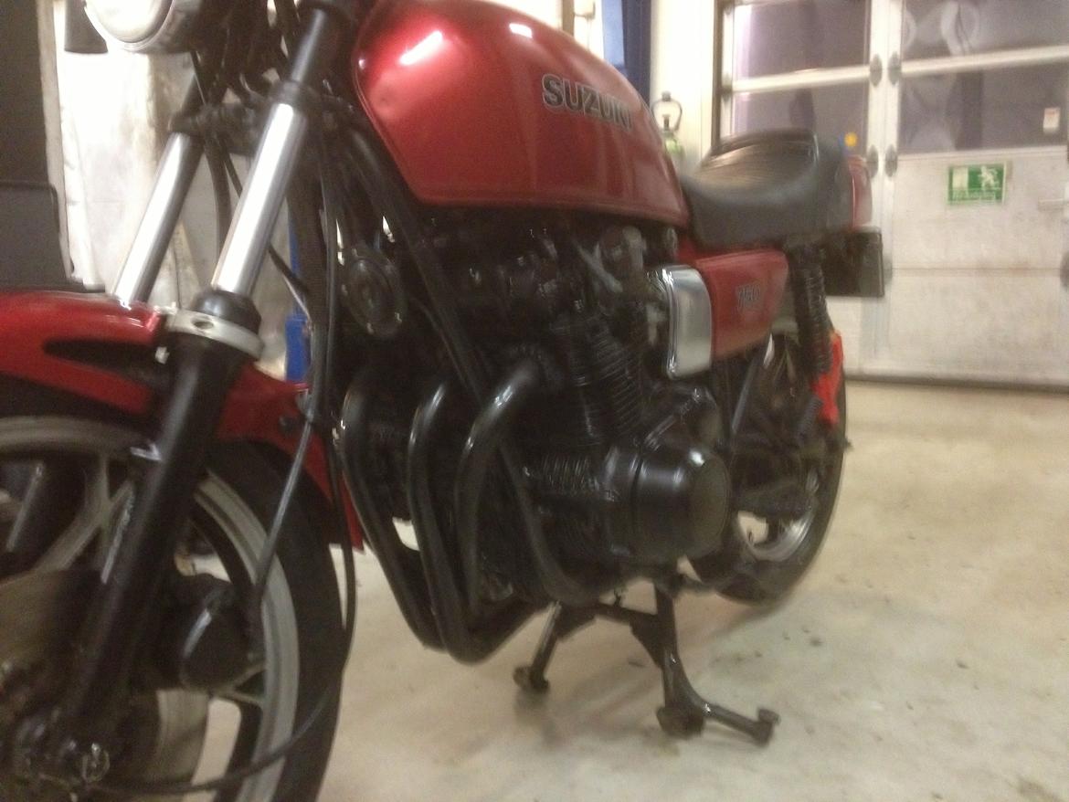 Suzuki GS 750 billede 15