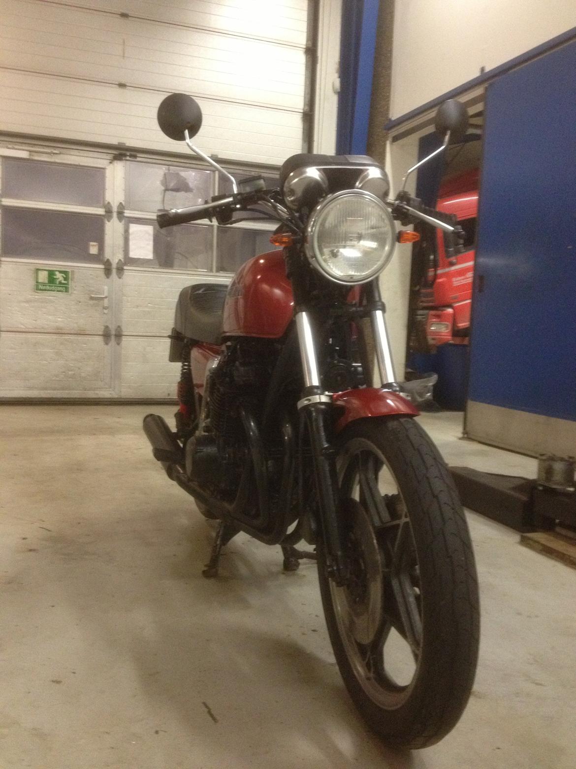 Suzuki GS 750 billede 16