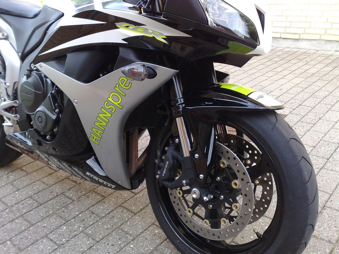 Honda CBR 600 RR8 HANNspree edition billede 11