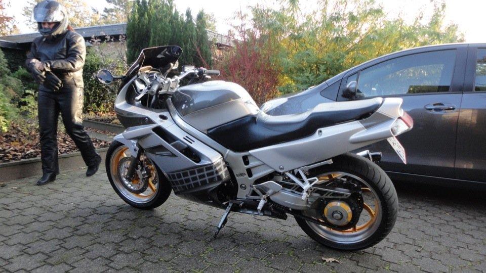 Honda Vfr 750 Rc36 billede 3