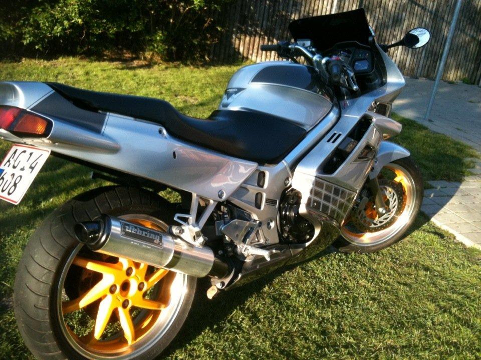 Honda Vfr 750 Rc36 billede 5