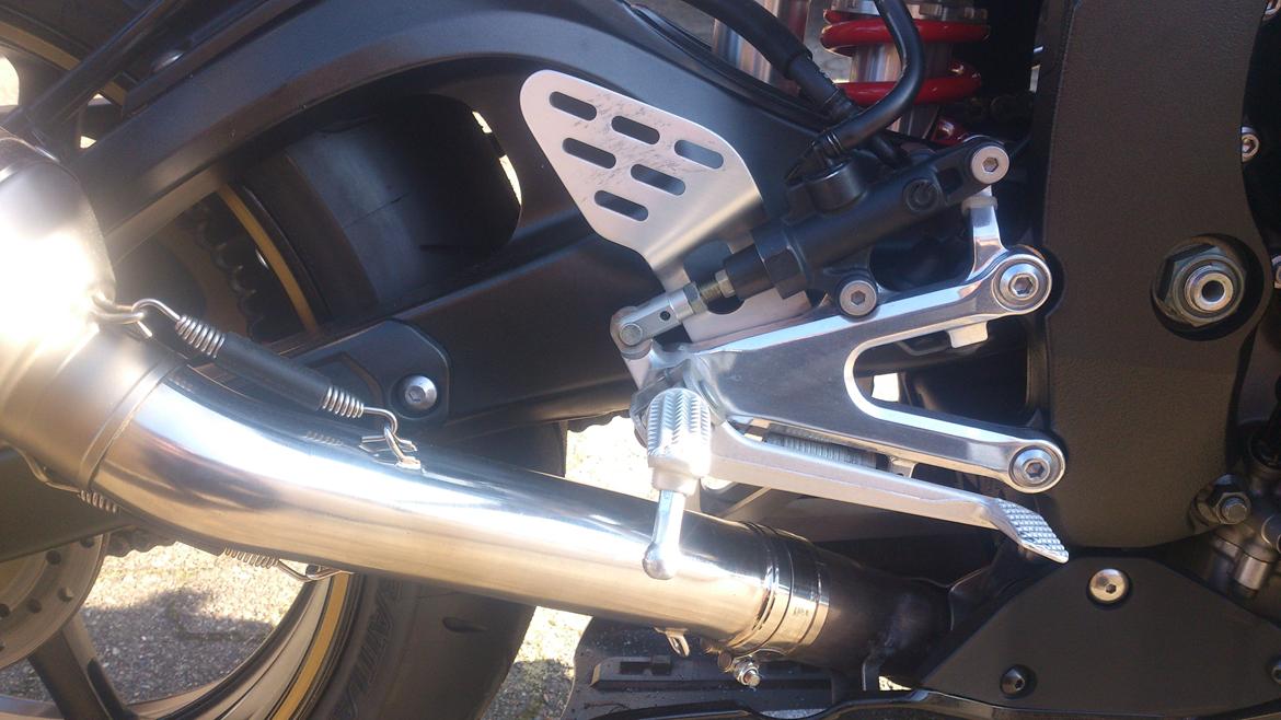 Yamaha R6 solgt billede 6