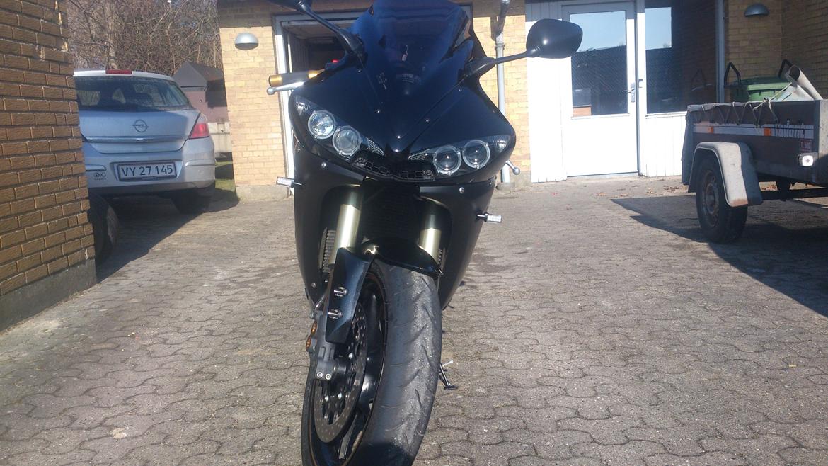 Yamaha R6 solgt billede 2