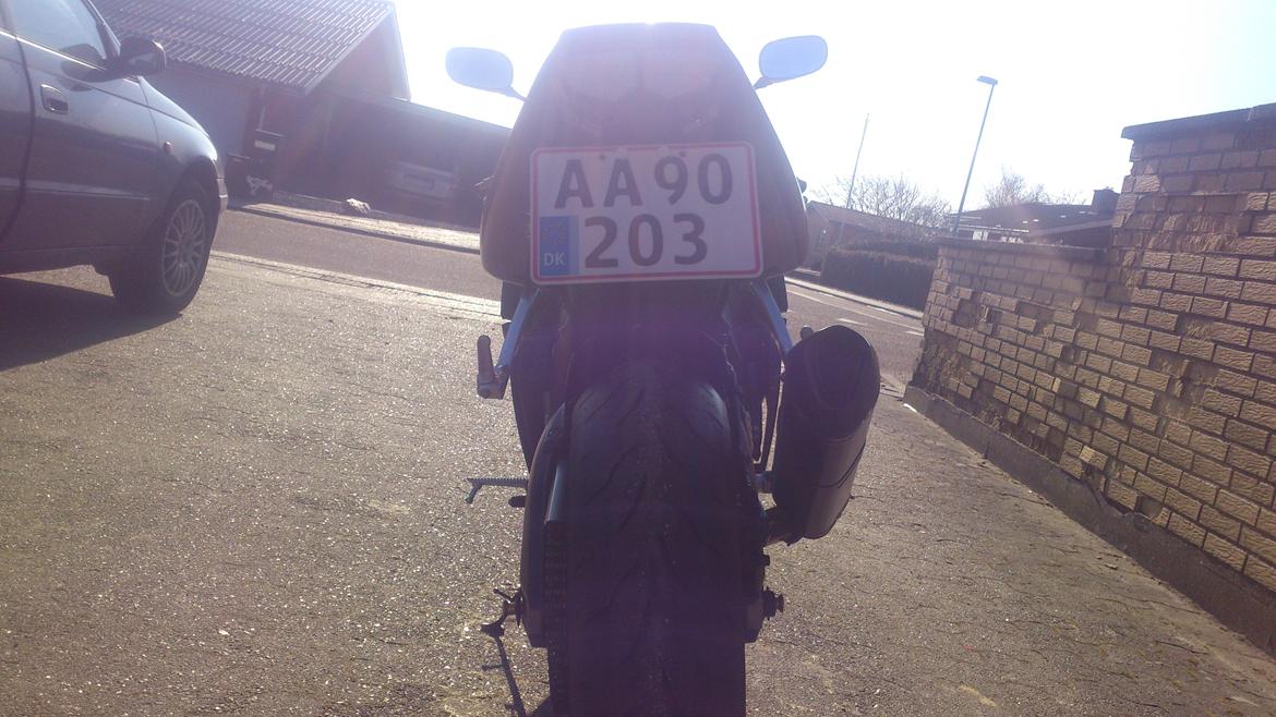 Yamaha R6 solgt billede 10