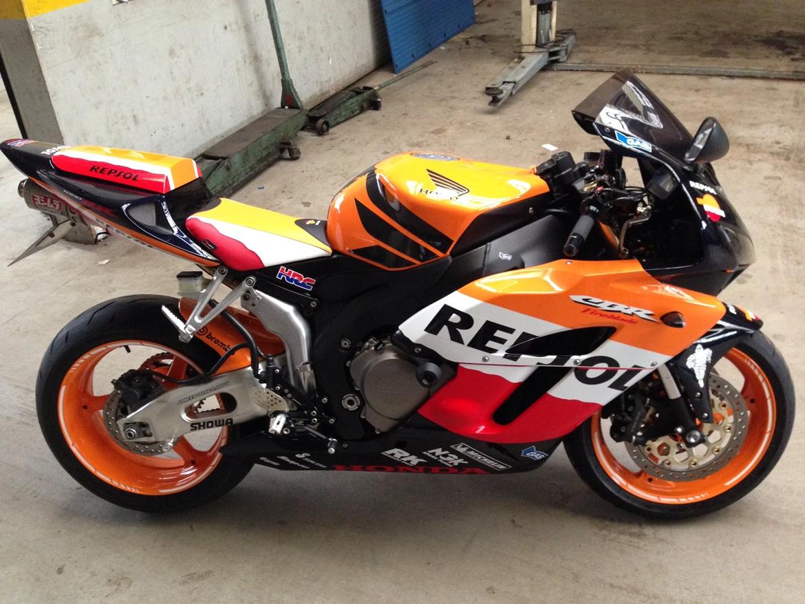 Honda CBR1000RR Fireblade Repsol billede 11